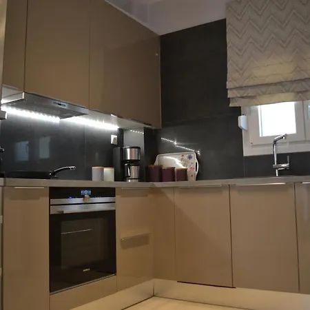 Apartamento Kalamaria Brand New 2 Bedroom