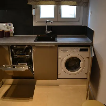 Kalamaria Brand New 2 Bedroom Appartement
