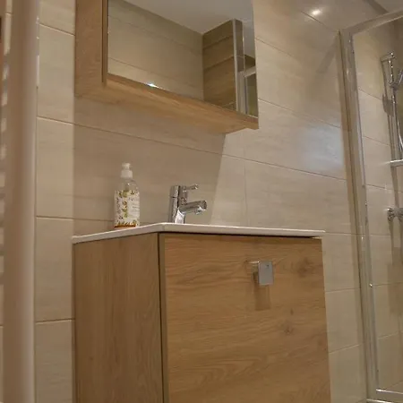 Kalamaria Brand New 2 Bedroom Thessaloniki